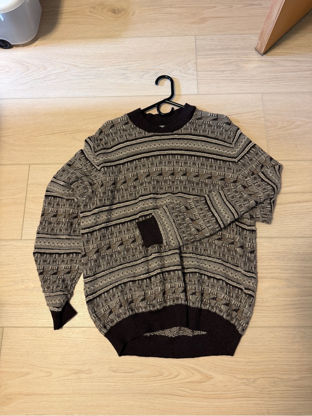 Classic Patterned Crewneck Sweater in Brown and Cream